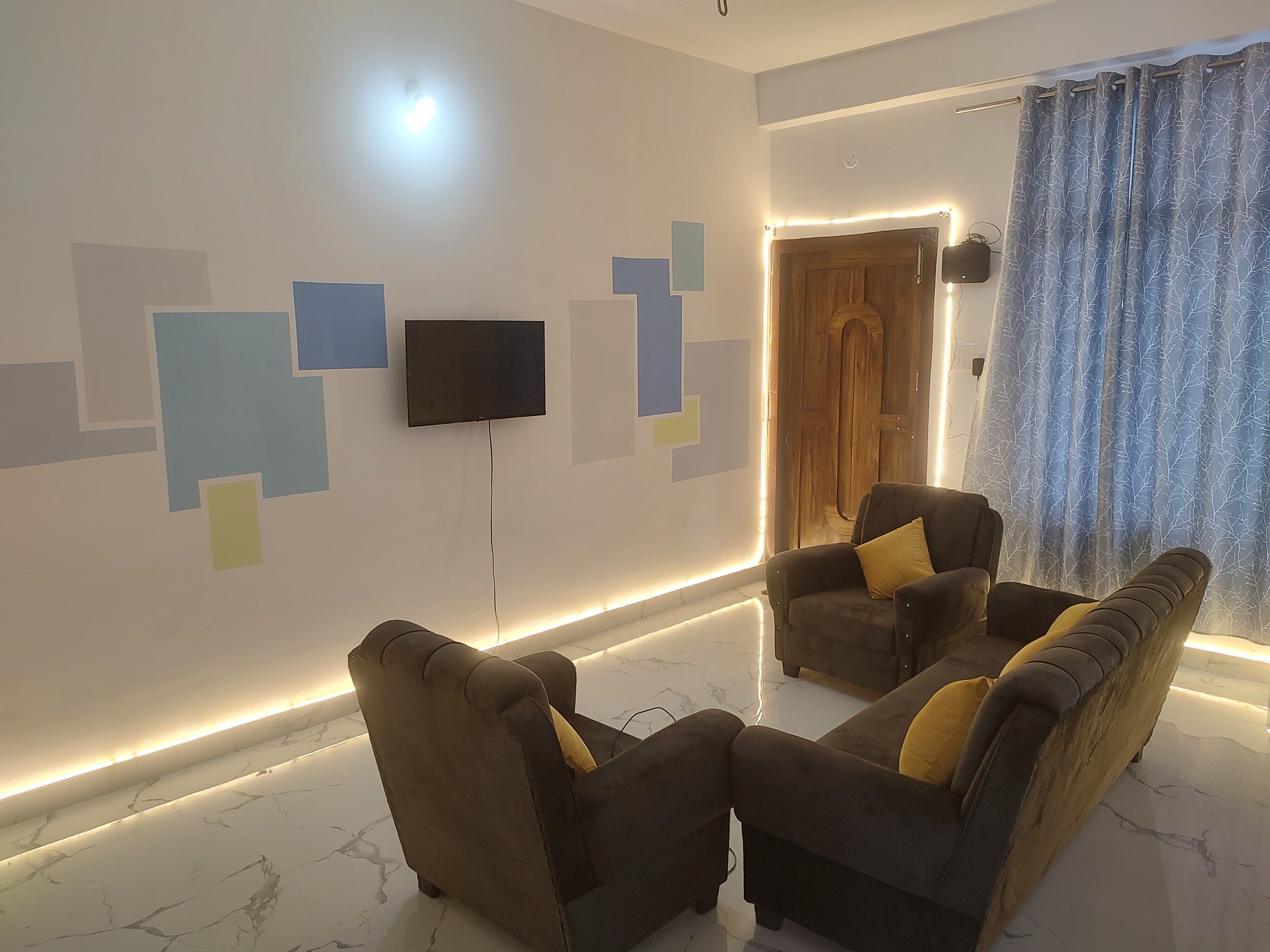 ABDB Homestay - Tap to explore photos