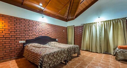 Bandipur Safari Lodge by Jungle Lodges Room Type - Maharaja Package (AC)