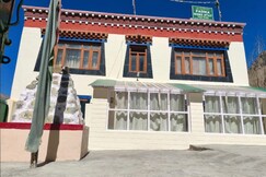 Padma Homestay By StayApart