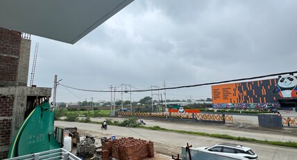 HR Premium stay 2BHK near phoenixMall BypassIndore Room Type - HR Premium stay 2BHK near phoenixMall BypassIndore