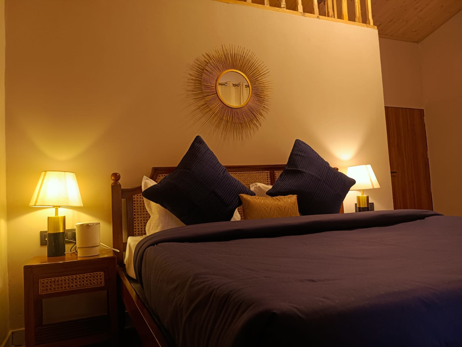 Pax And Opix Luxury Stays - Tap to explore photos