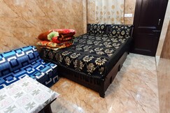 Posh South Delhi foreigner Place Independent Apartment|v.safe for females and Solo travelers |Lajpat