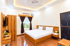 Photos of Hotel Aaradhya Shree Palace