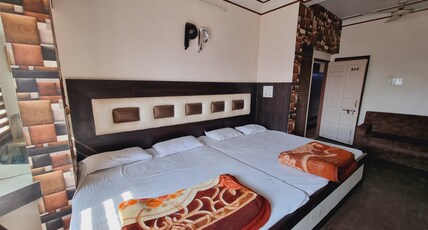 Hotel Siddhartha Room Type - Family Room AC