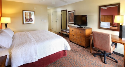 Hampton Inn & Suites Tucson Mall Room Type - 1 KING BED NONSMOKING