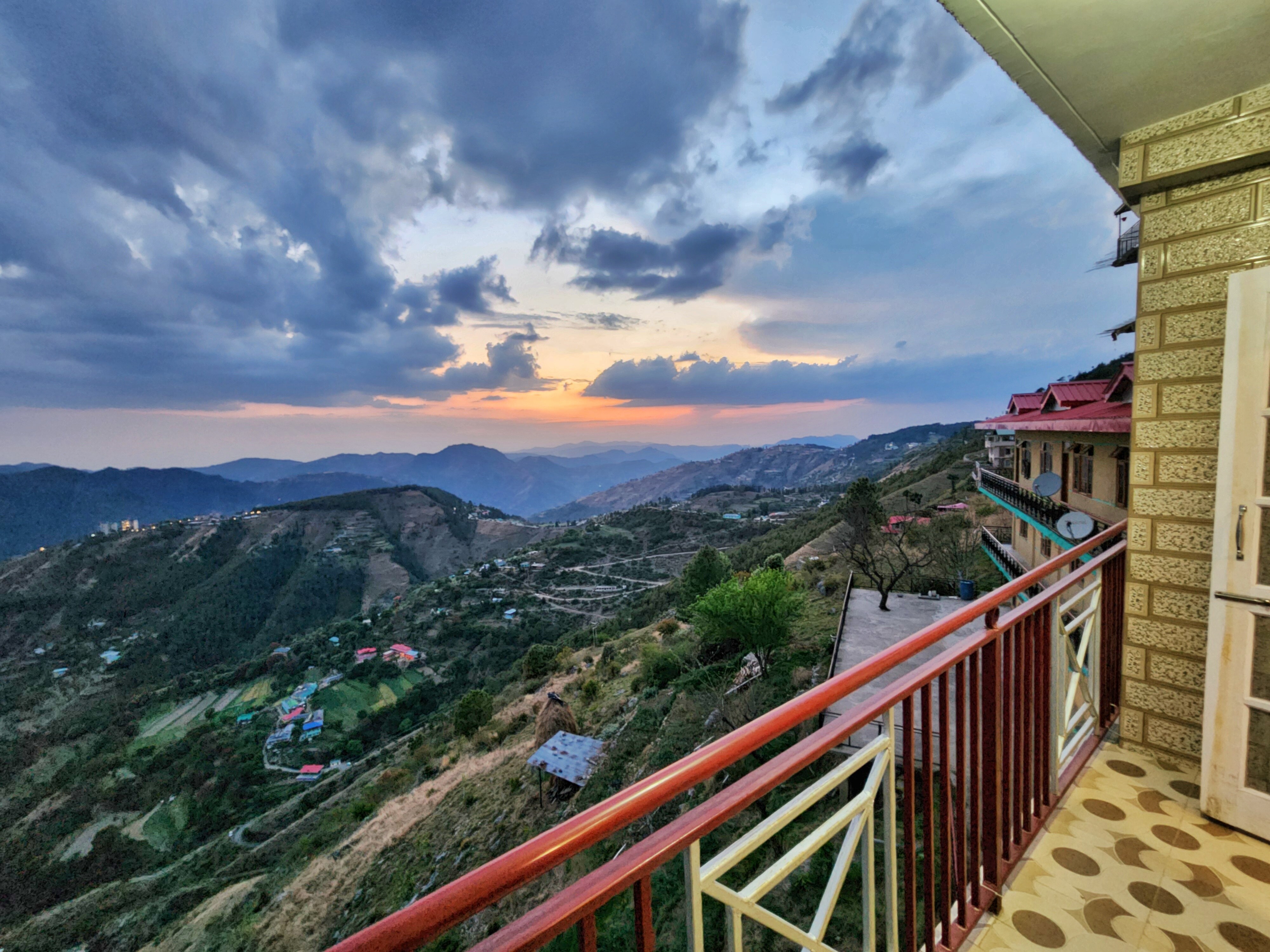 Sharma Homestay - Tap to explore photos