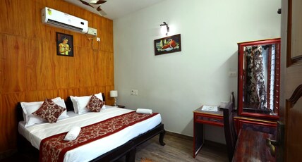 Ideal Ayurvedic Resort Room Type - Pool View Ac Room