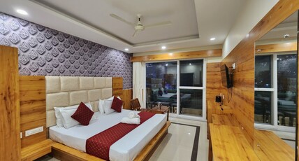 The Cedar Vatika Hotel & Restaurant Room Type - Deluxe Room (Non AC)