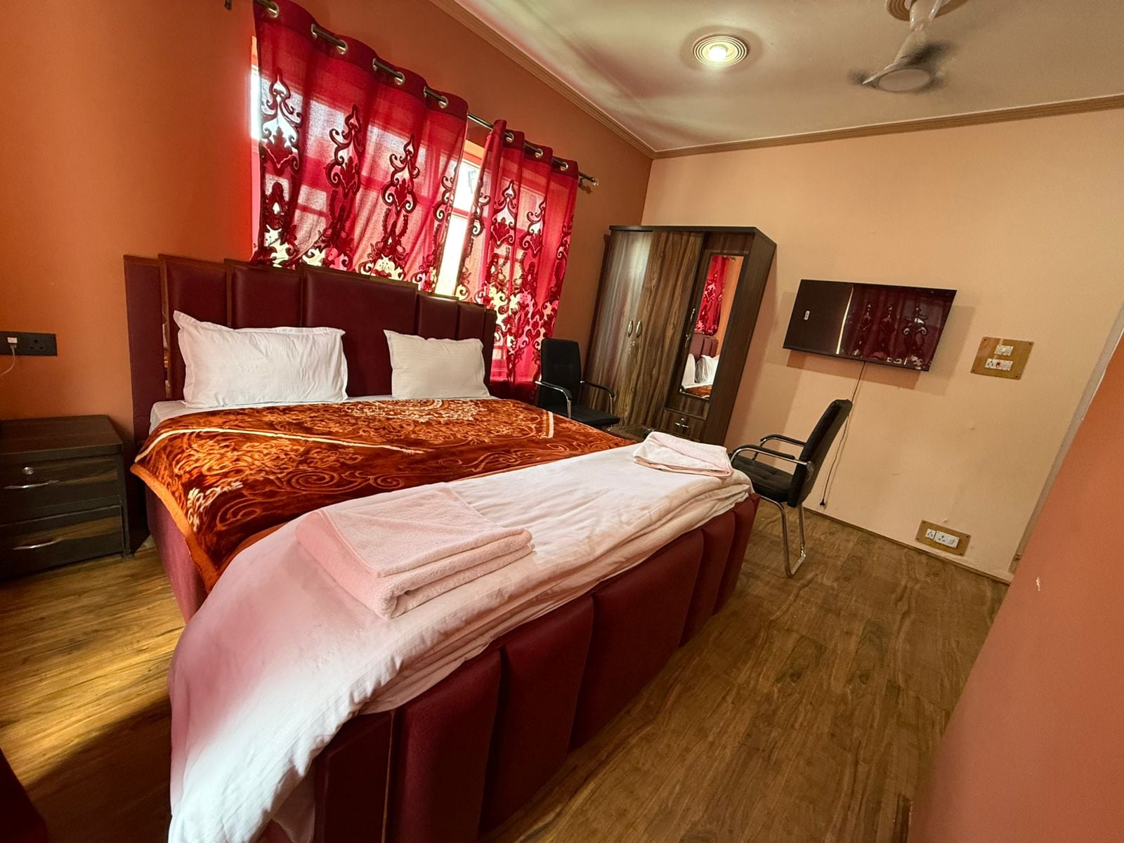 Hotel Blissful Residency. - Tap to explore photos