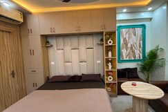 Luxe studio AirBnB