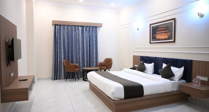 Florian Club Resort and Spa Jaipur Room Type - Deluxe Room