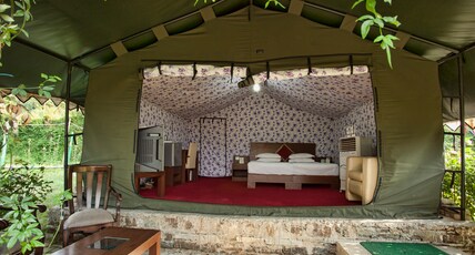 Flag House Resort Room Type - Swiss Tent