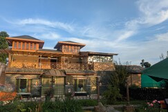 Quaint village farm stay