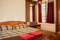 DUDI s Stay Single Room