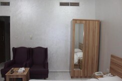 Corniche Palace Hotel