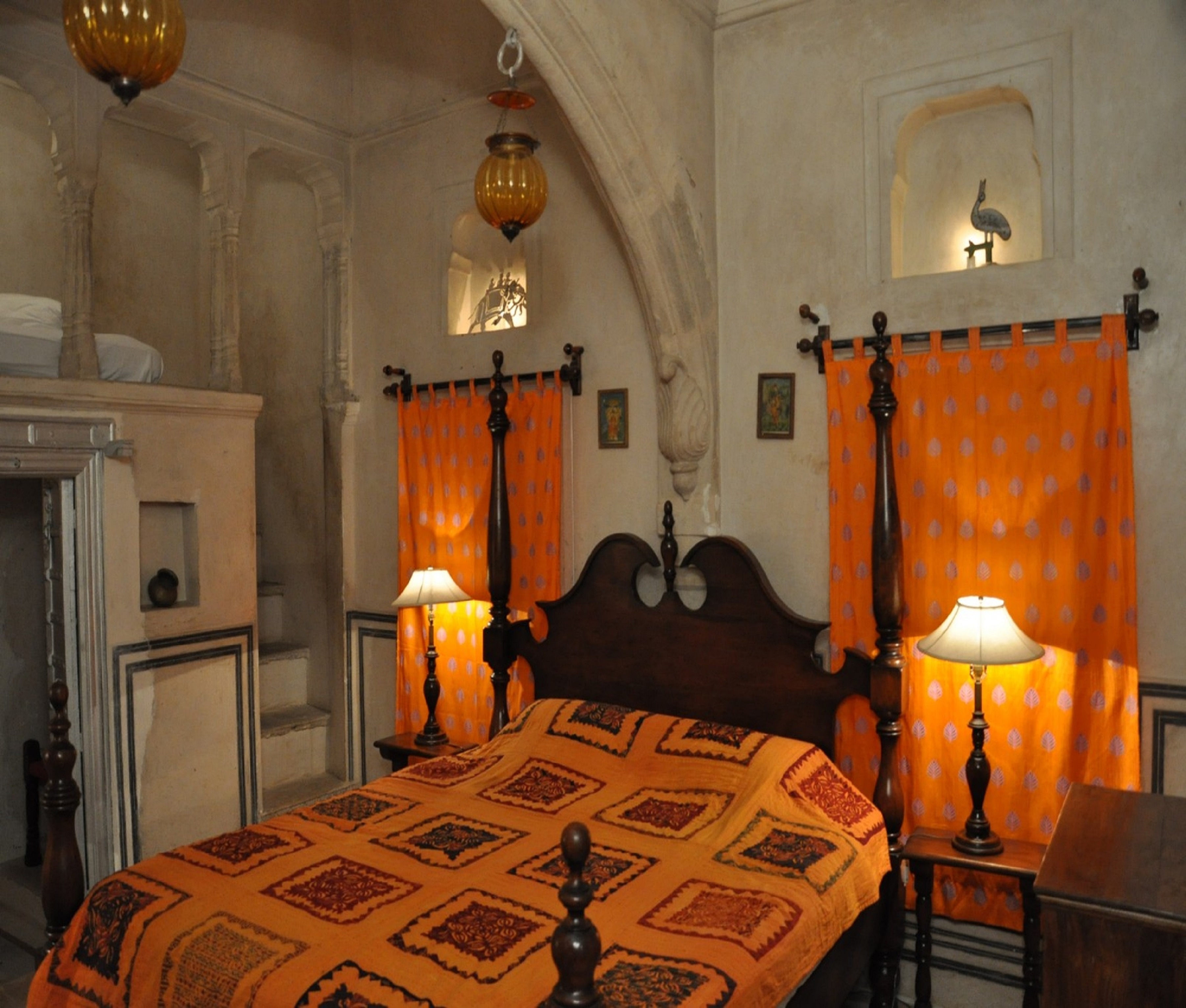 Hotel Chobdar Haveli - Tap to explore photos