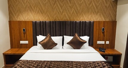 HOTEL PL GRAND Room Type - Standard Double or Twin Room