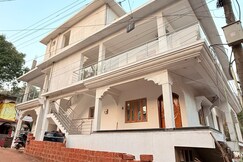 The Whitehouse Room 3