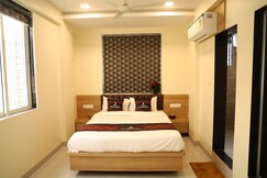 Hotel Yuvika Residency