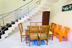 Down THe Hill 4bhk Villa with Pool Jhadav Wadi Telegaon pune