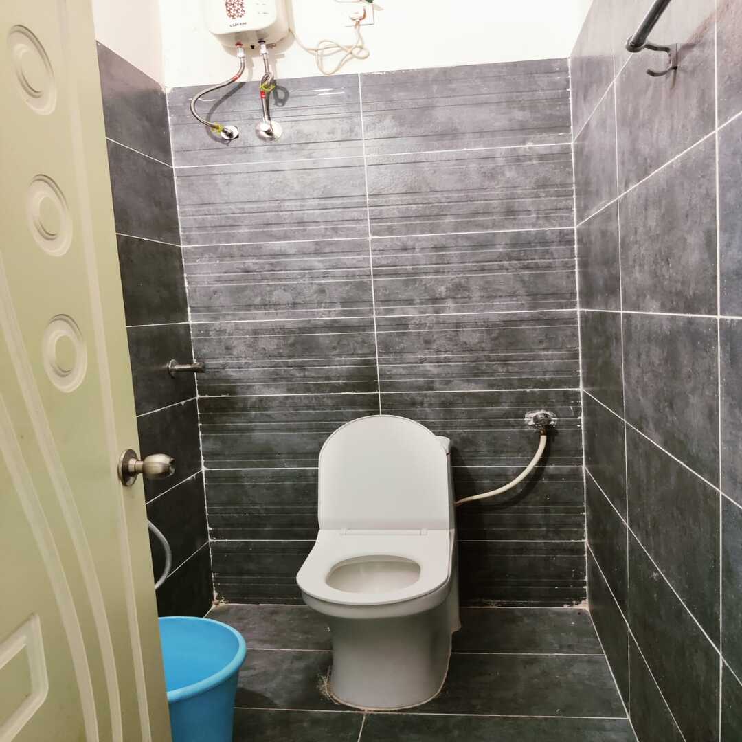 ASR Convention & Hotel Rooms - Tap to explore photos