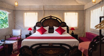 The Stone Hamlet Retreat Room Type - Maharaja tent cottage