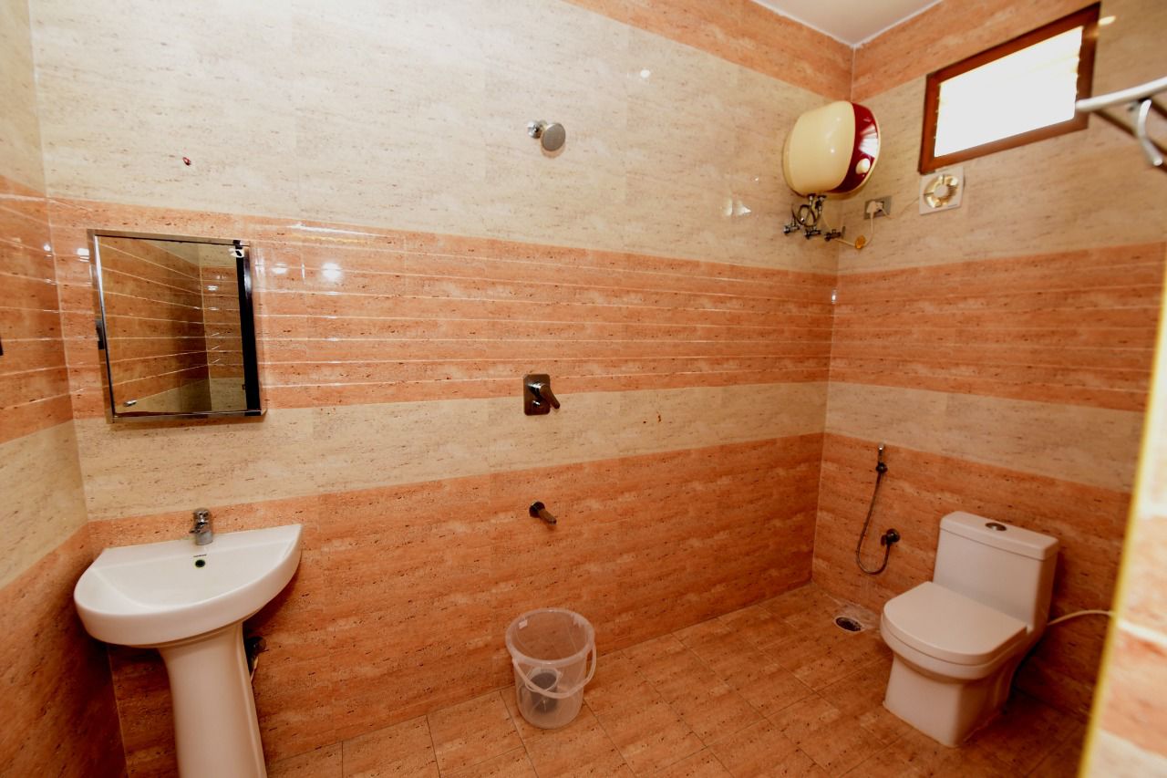 Alexa Homestay 2 BHK - Tap to explore photos