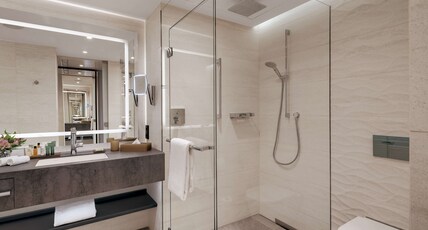 Hilton Munich Airport Room Type - KING DELUXE ROOM