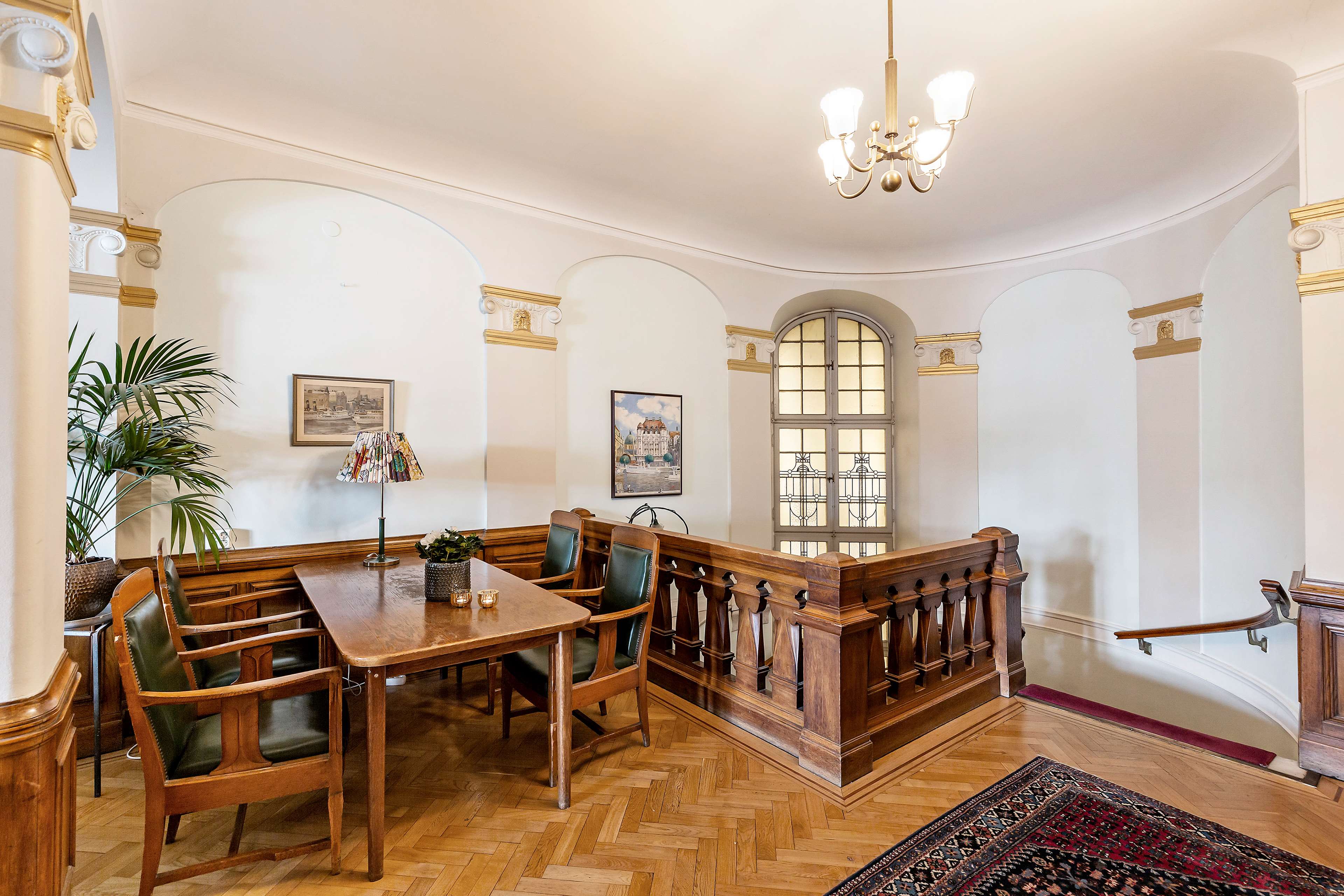 Main gallery