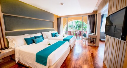 Phuket Graceland Resort & Spa Room Type - Family Pool View Phuket Graceland Resort & Spa Room Type - Family Pool View