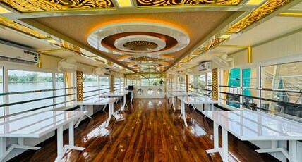 Anugraha Cruise Houseboats Room Type - Vembanad Emperor 10 bedroom deluxe ( ac timing 9.00 pm to 6.00 am) Anugraha Cruise Houseboats Room Type - Vembanad Emperor 10 bedroom deluxe ( ac timing 9.00 pm to 6.00 am)