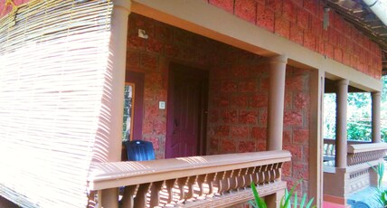 Adhi villa cottage Room Type - Family Cottage