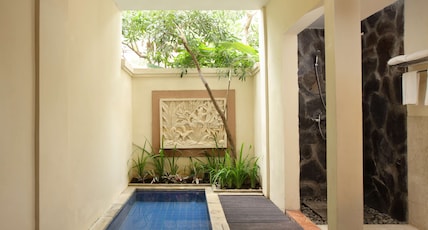 Best Western Kuta Villa Room Type - 1 Queen Bed, Non-Smoking, Premium Room, Private Mini Pool, Mini Bar, Wi-Fi, Full Breakfast Best Western Kuta Villa Room Type - 1 Queen Bed, Non-Smoking, Premium Room, Private Mini Pool, Mini Bar, Wi-Fi, Full Breakfast
