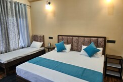 RAUTELA RETREAT HOME STAY