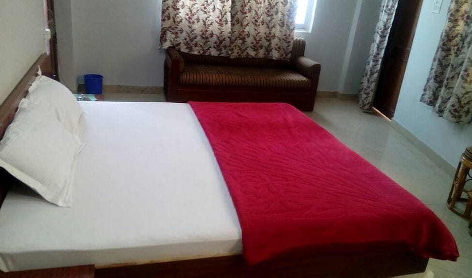 Hotel Siddharth Inn - Tap to explore photos