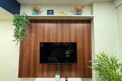 Sea-Front 1-BHK at CarterRoad