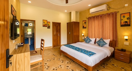 Nayana Corbett Resort Room Type - Deluxe Room Garden View with Balcony