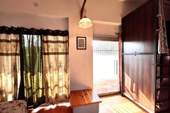 Green Backpackers Hostel