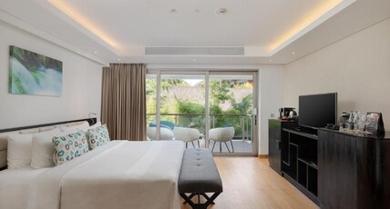Double-Six Luxury Hotel Seminyak Room Type - Junior Leisure Suite King