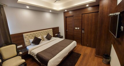 The Blues Hotel Forest View Room Type - Deluxe Room