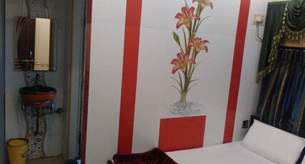 Hotel Madhav Room Type - 3 Bed Non AC Room