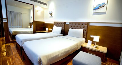 Hotel De Nada Room Type - Signature Twin Room