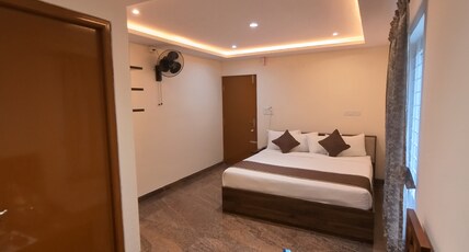 Hotel Olive Leave's Room Type - Deluxe Room Non AC