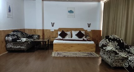 MeghSparsh Resort, Narkanda Room Type - Luxury Valley View Room