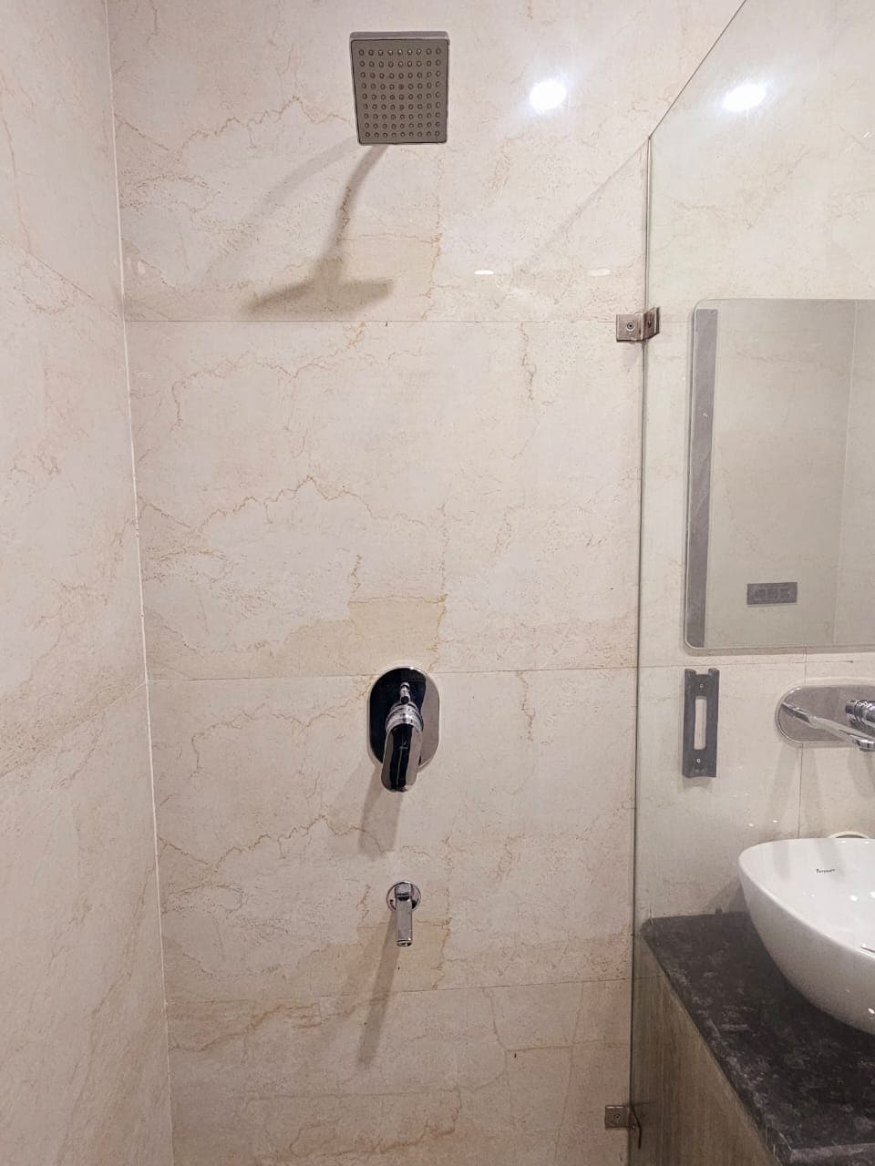SHYAM PALACE INN - Tap to explore photos