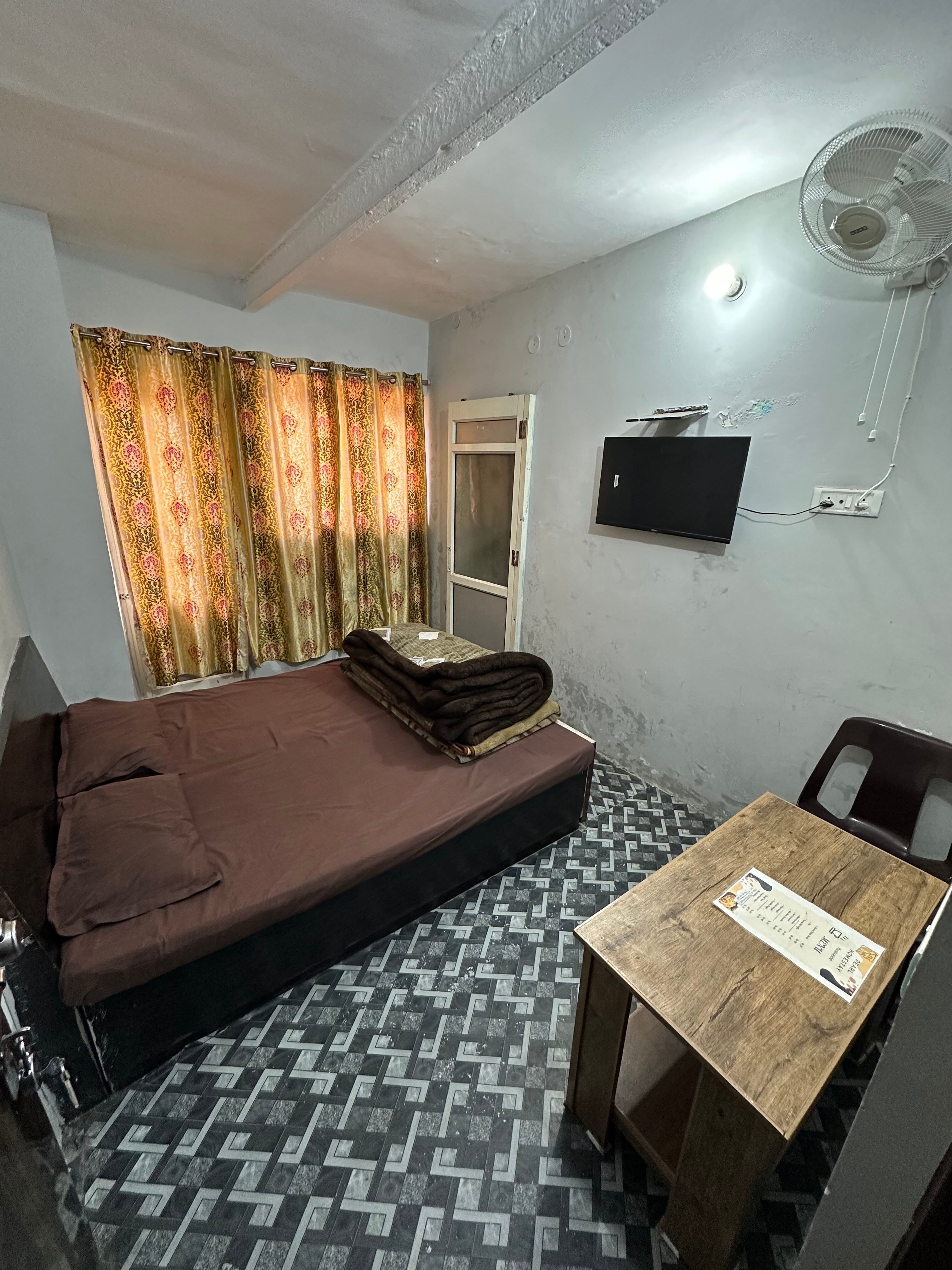 Pearl Homestay Mussoorie - Tap to explore photos