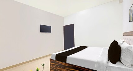 Hotel O SKY LIGHT Room Type - Classic