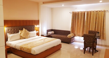 Hotel Shalimar Palace Room Type - Suite Room