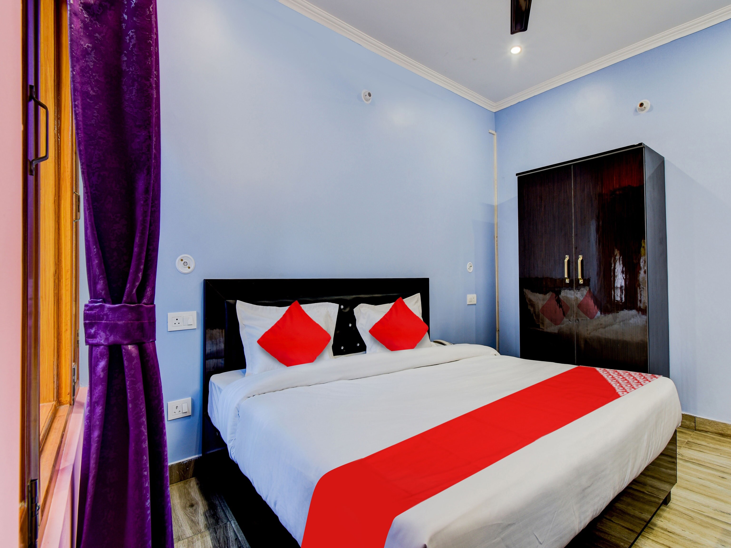 Hotel O Drishyam Homestay - Tap to explore photos