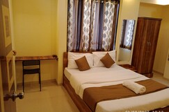 Rais - Shreeja, Kharadi